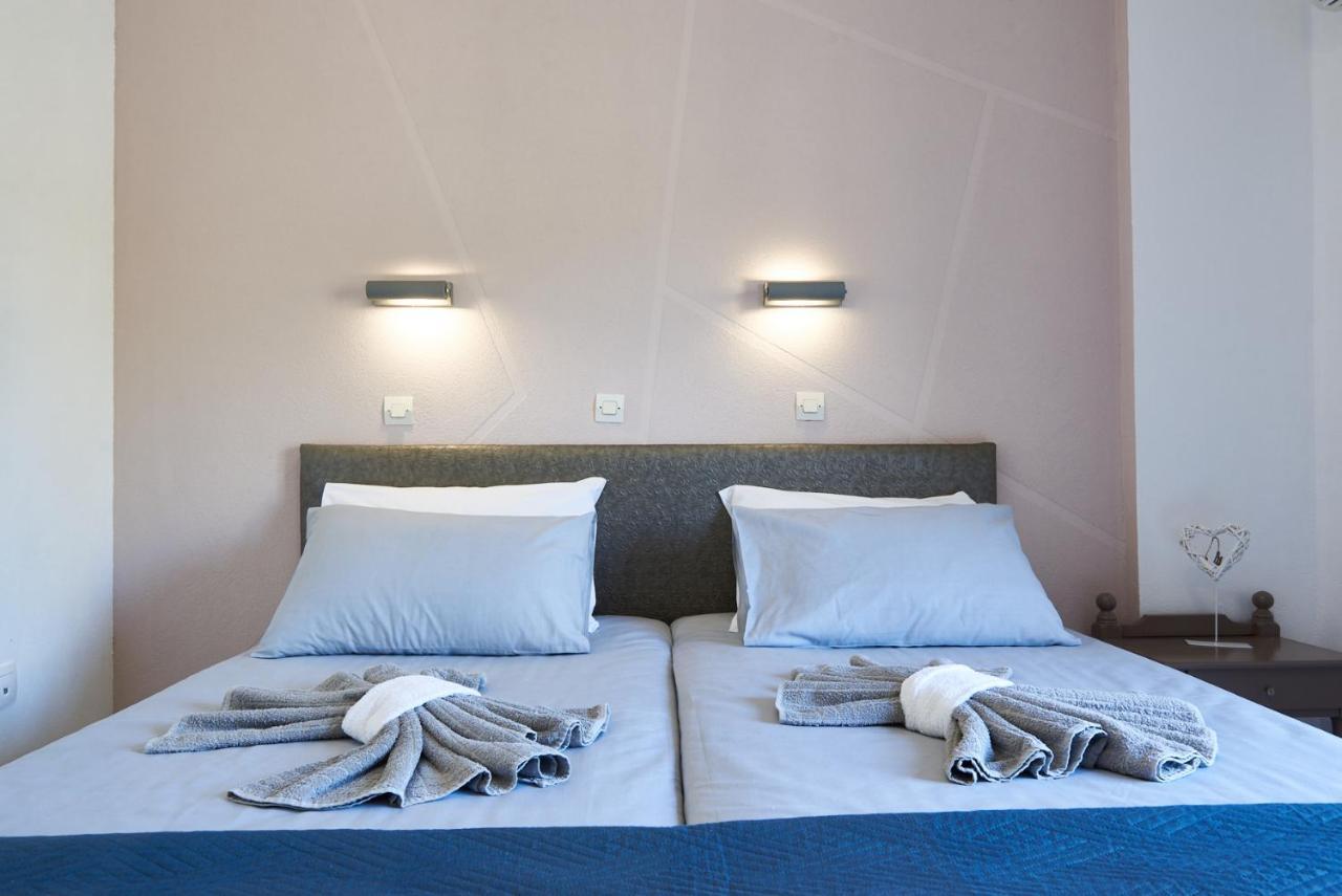 Hotel Athina Grikos Bay  エクステリア 写真