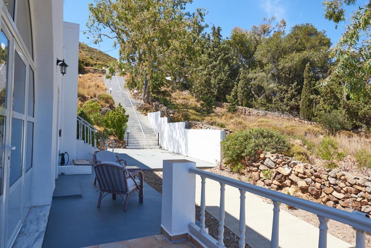 Hotel Athina Grikos Bay  エクステリア 写真